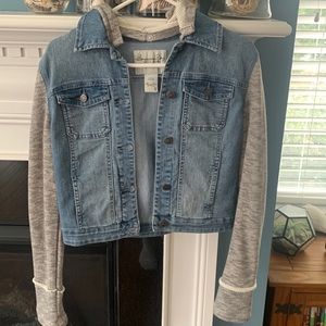 American Rag Jean jacket. Excellent condition. Size small